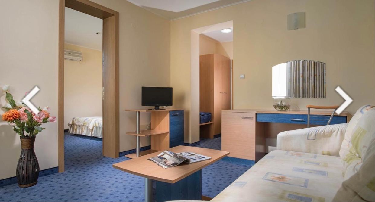 Hotel Riviera Равда Екстер'єр фото
